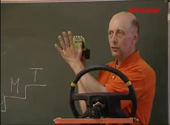 Для тех, кто понимает. The Moscow News о занятиях в клубе "Экстрим Драйв"