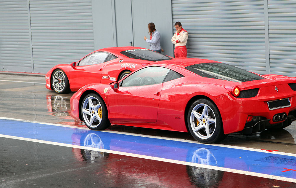 Опубликован видеролик о спортивном вождение в Италии на Ferrari и Lamborghini