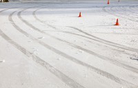 Открыта запись на сложные курсы “Экстремального управления автомобилем на льду” сезона 2012-2013.