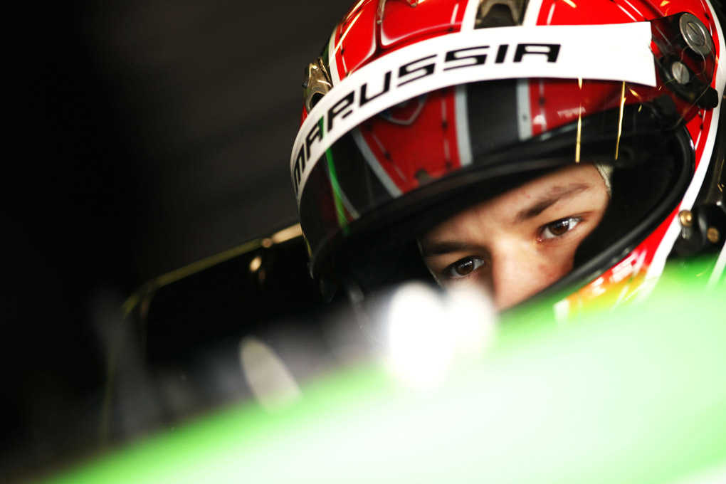 Пилот подготовительной программы Marussia Формула-1 в клубе «Экстрим Драйв». Видео-советы водителям