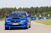 Курс экстремального вождения на профессиональном автодроме Хоккенхайм на спортивных автомобилях Субару.