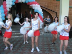 Курсы безопасного вождения за отличную игру на льду. "Экстрим Драйв" побывал в гостях у хоккеистов.