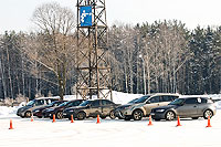 Открытие сезона! 11 декабря – соревнования по вождению на льду! Для членов клуба вход – свободный