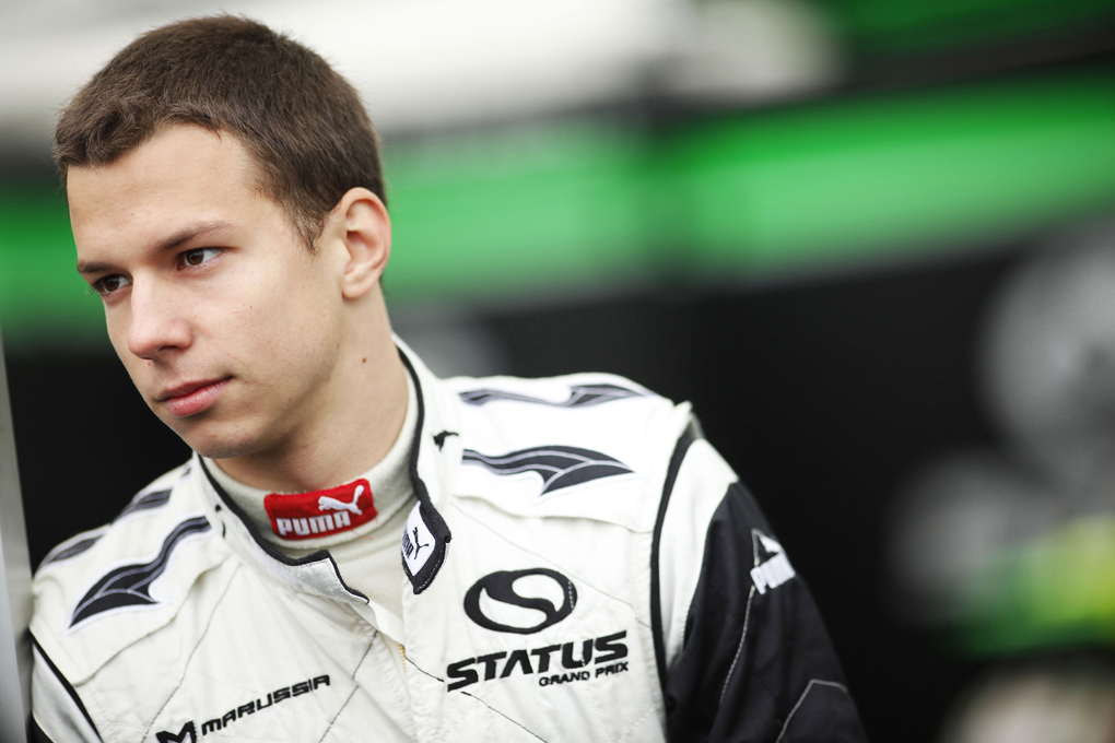 Пилот подготовительной программы Marussia Формула-1 в клубе «Экстрим Драйв». Видео-советы водителям